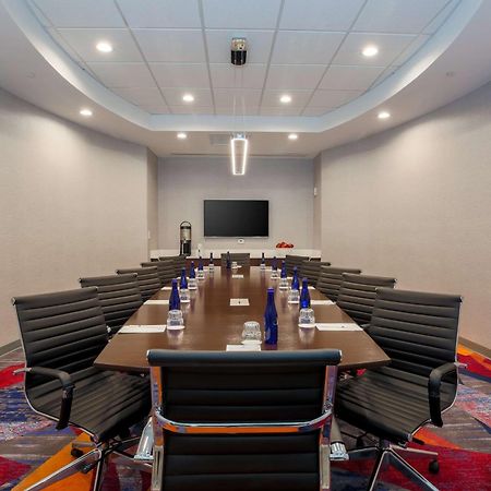 Hotel Doubletree By Hilton Atlanta Airport College Park Exterior foto