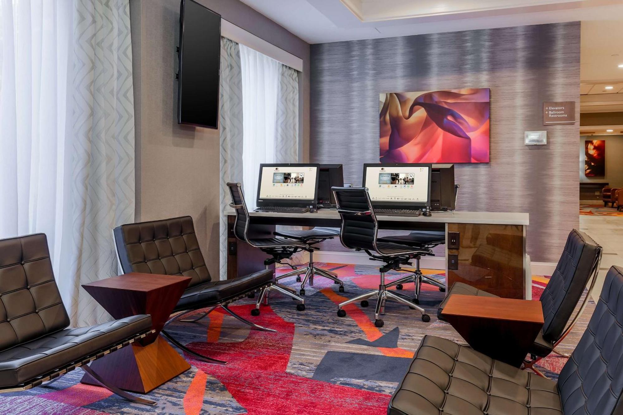 Hotel Doubletree By Hilton Atlanta Airport College Park Exterior foto